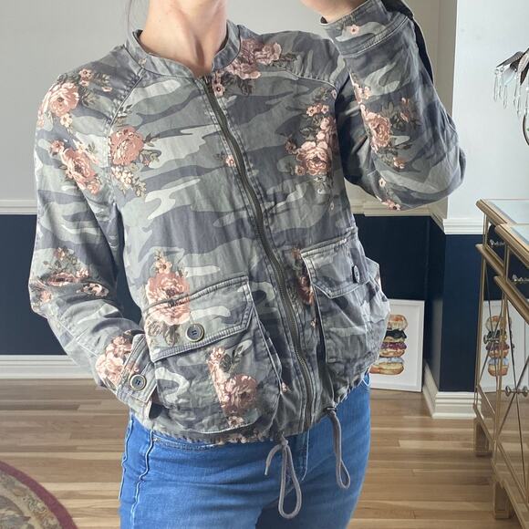 Democracy green camo floral zip up jacket - Picture 1 of 8